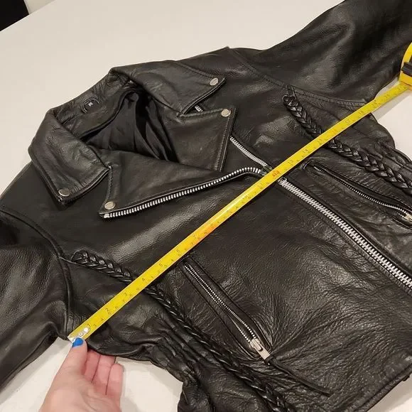 Gorgeous black leather motorcycle jacket size M with braided detail! - Picture 8 of 10